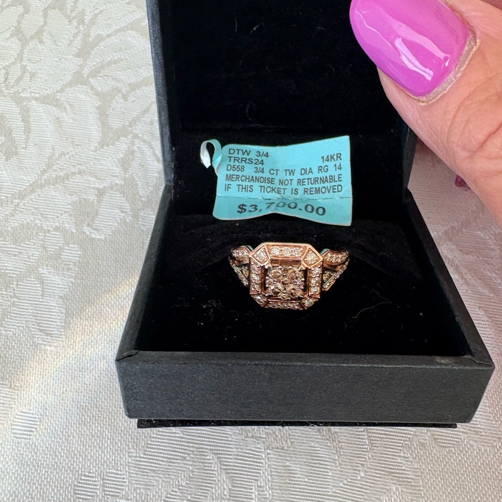 LeVian Chocolate Diamond 14K Strawberry Gold Women's Ring - Picture 8 of 8
